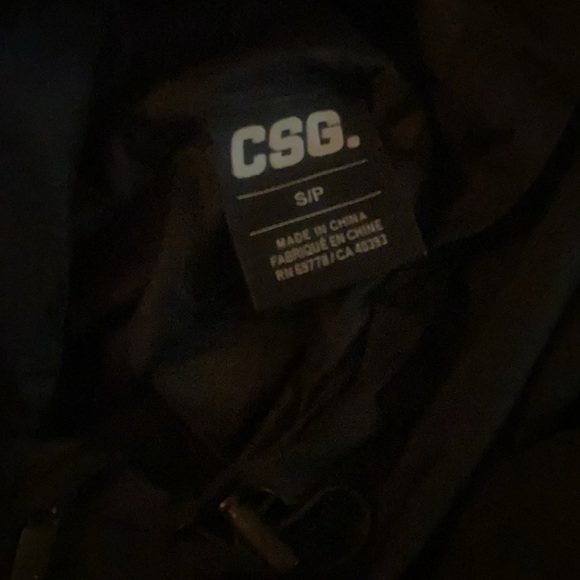 size small black windbreaker - Picture 2 of 2